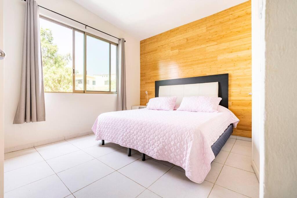 Loft Arte Y Diseno, Terraza, Asador, 3 Pantallas "Cuernavaca Somos El Unico Airbn Que Te Ofrece 2 Exclusivos Jacuzzis Profesionales Con Agua Caliente Y Sistema De Hidromasaje, Tipo Spa" Fraccionamiento Vigilancia 24 Horas Apartman Kültér fotó