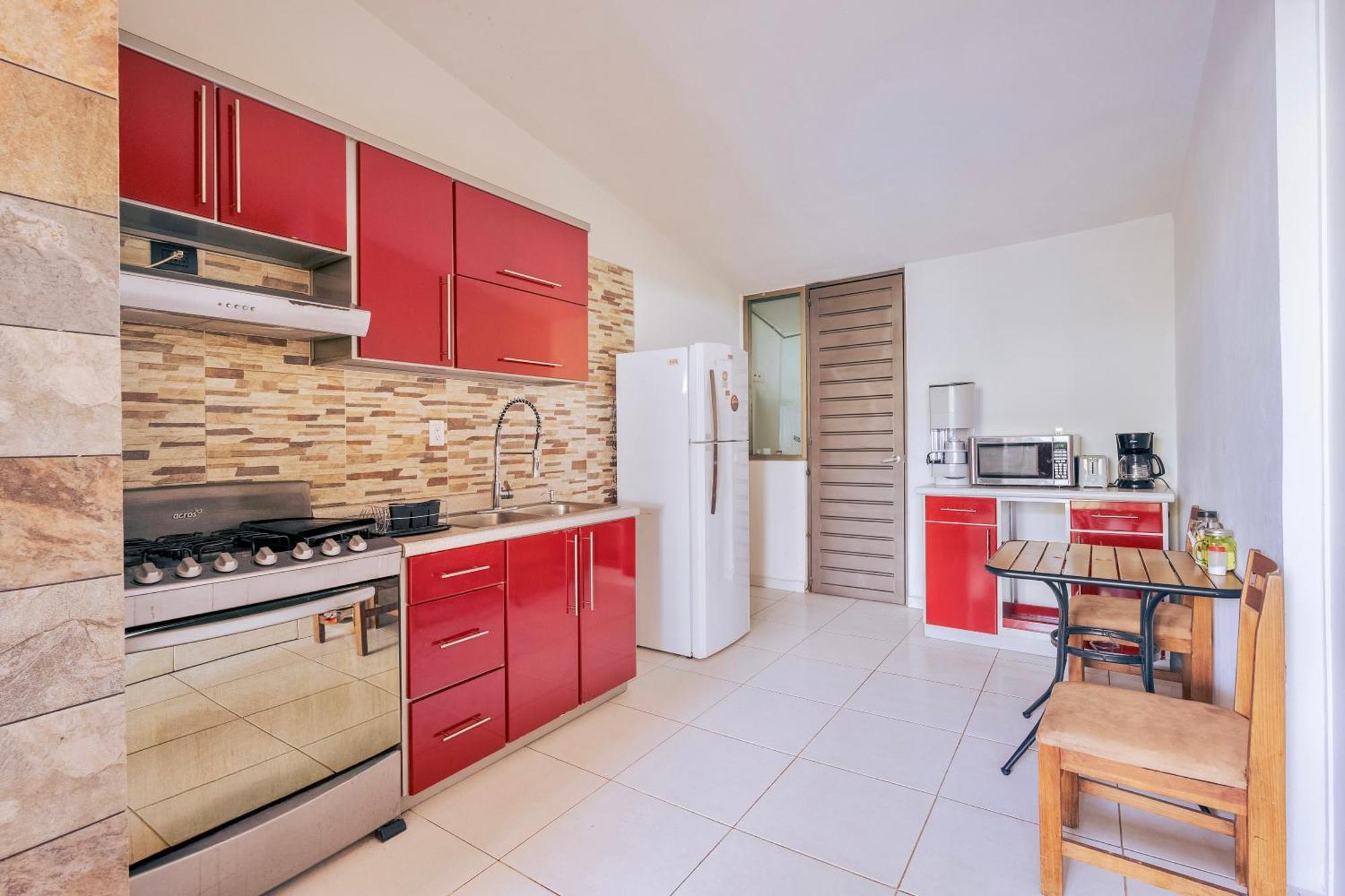 Loft Arte Y Diseno Alberca Climatizada, Amenidades Y Lujo, Terraza Privada Con Asador De Carbon, Cuernavaca Somos Los Unicos Que Te Ofrecemos Para Tu Uso Personal Y Exclusivo 2 Jacuzzis Con Agua Caliente Y Sistema De Hidromasaje Tipo Spa Kültér fotó